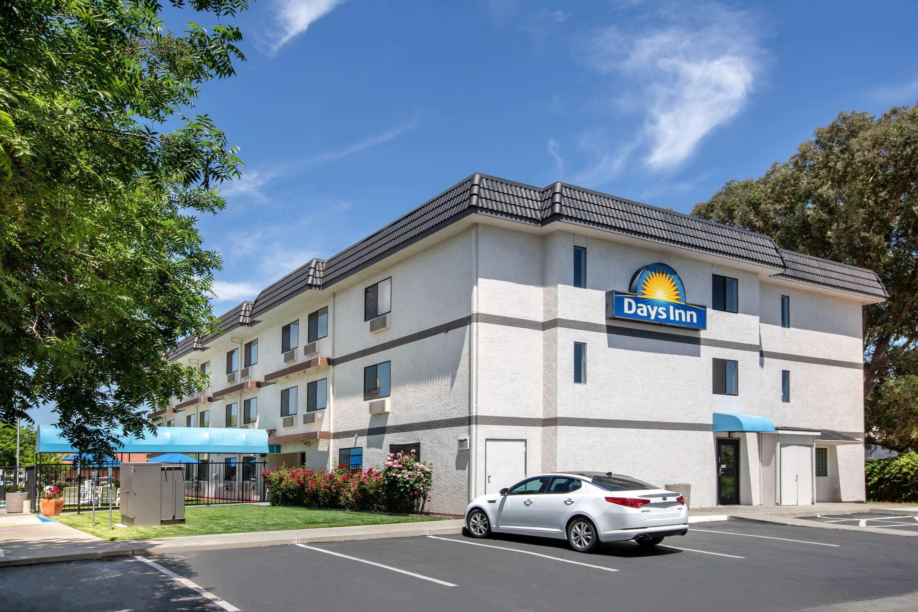 Days Inn By Wyndham Woodland Εξωτερικό φωτογραφία