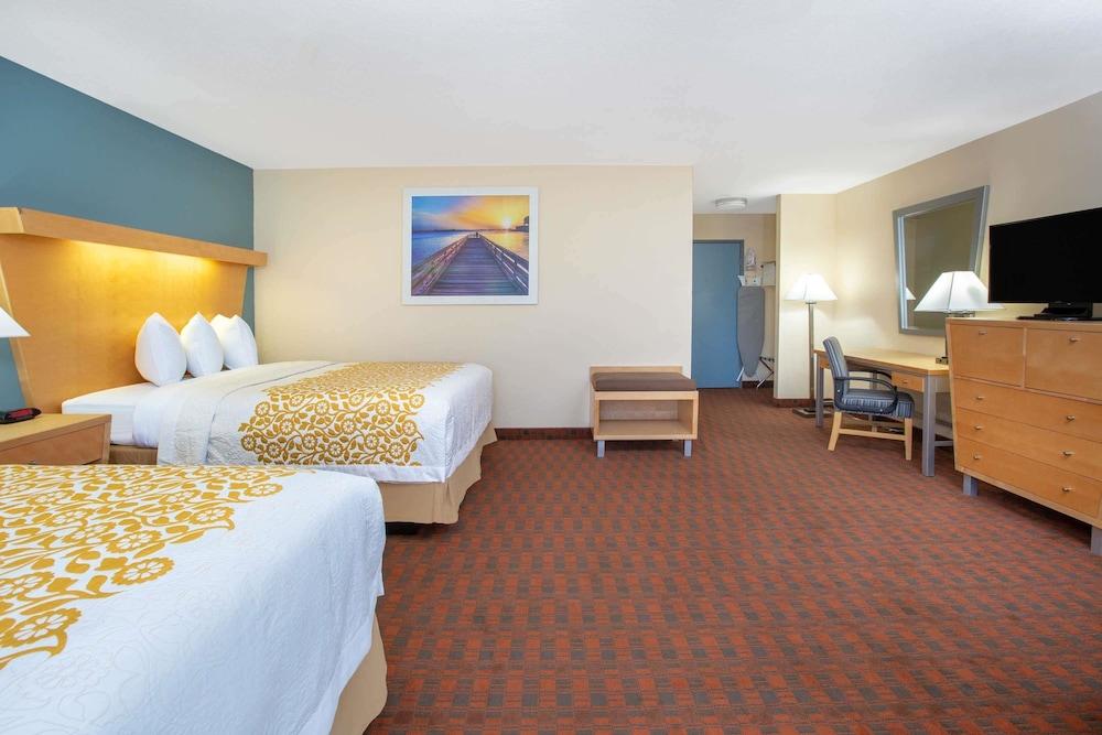 Days Inn By Wyndham Woodland Εξωτερικό φωτογραφία