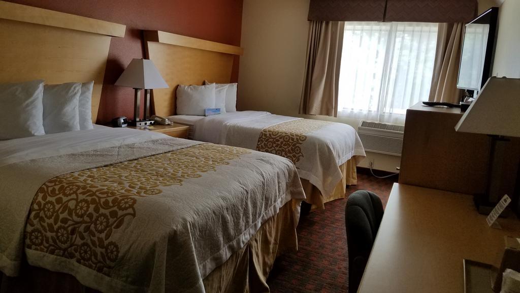 Days Inn By Wyndham Woodland Εξωτερικό φωτογραφία